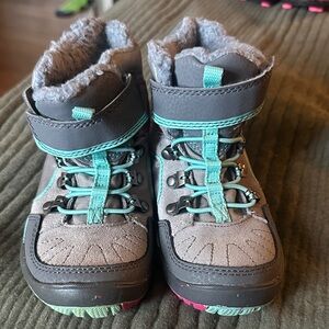 Merrell Kids Boots in Gray and Teal